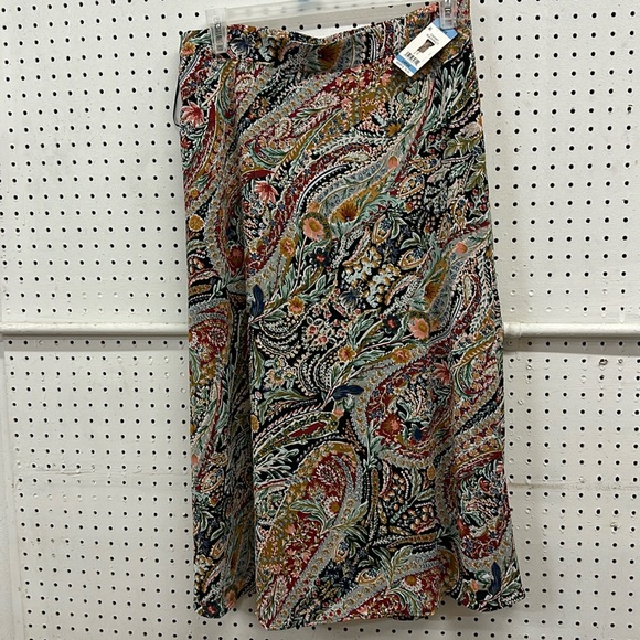 Vince Camuto multi color skirt - Picture 1 of 4